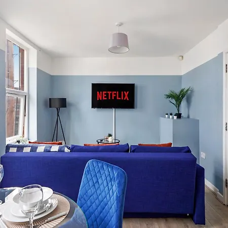 Апартаменти Stylish Sleek Abode - Sleeps 6 Бристоль